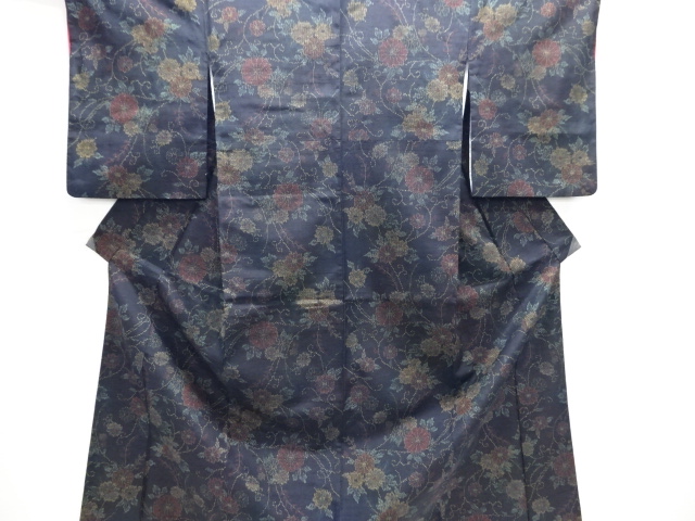 花唐草模様織出し手織り紬着物